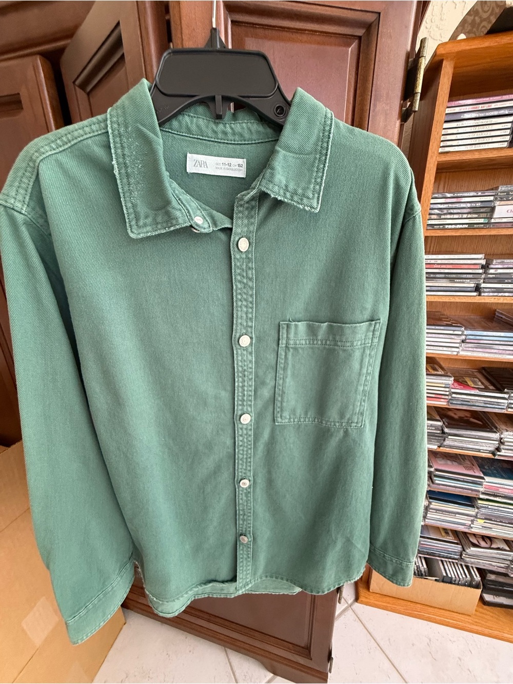 Zara Men's Sage Green Lightweight Overshirt